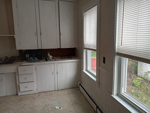 226 Pine St Photo 1