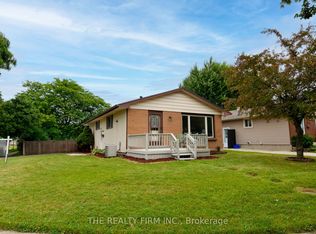 10 Stroud Cres, London, ON N6E 1Z6