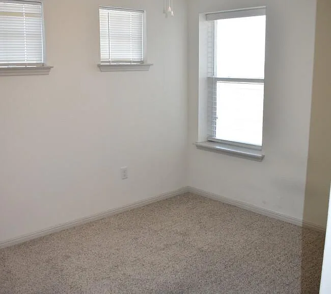 1105 Fairhaven Gtwy — Photo 10