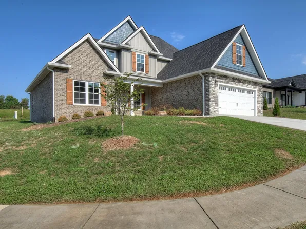 970 Shadyside Dr, Kingsport, TN 37664