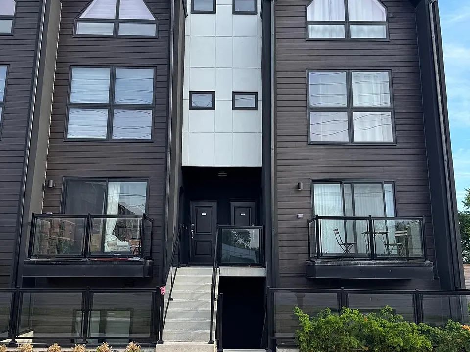 7277 Wilson Cres #206