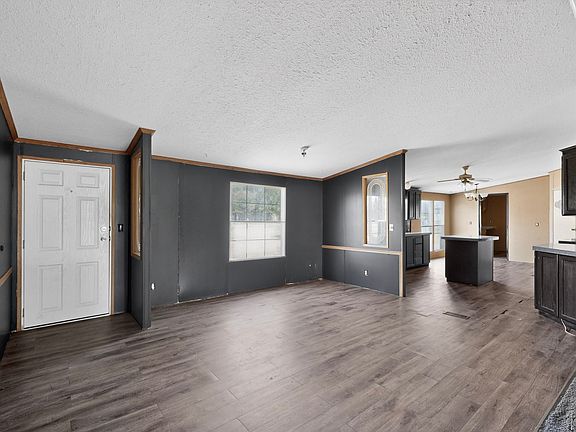 4th image of 154 Shelby Cir