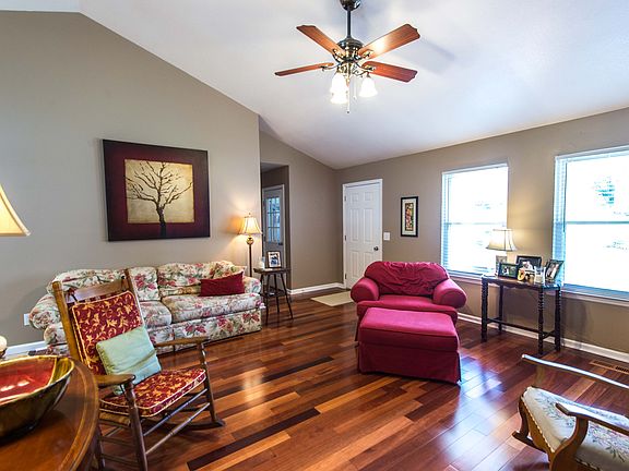 5th image of 60 Joy Cir