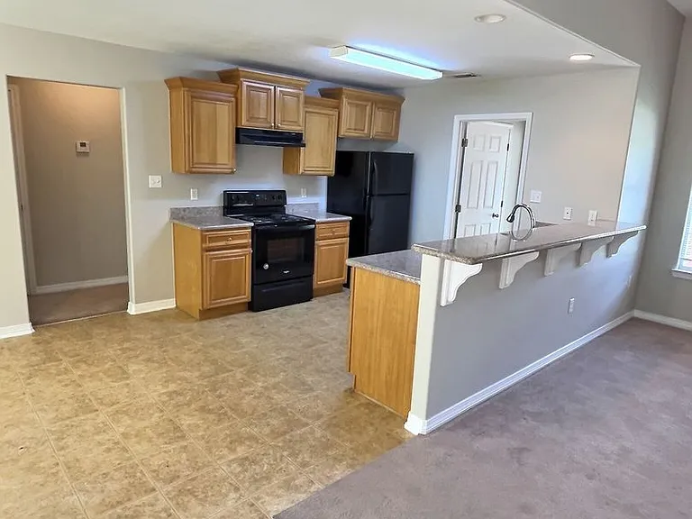 15053 Waterside Pl — Photo 6