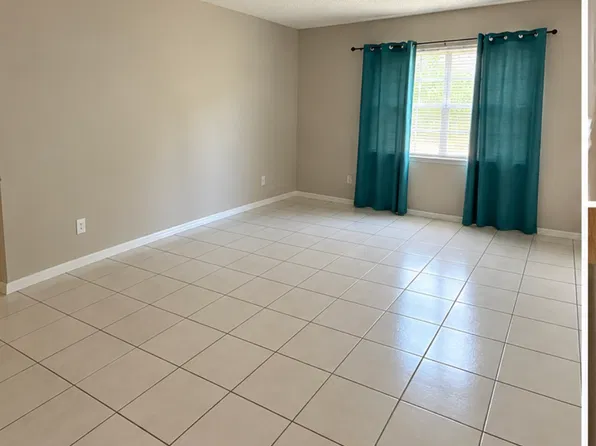 2412 61st St E, Palmetto, FL 34221