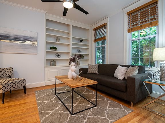 833 Kentucky Ave SE-1_07122022