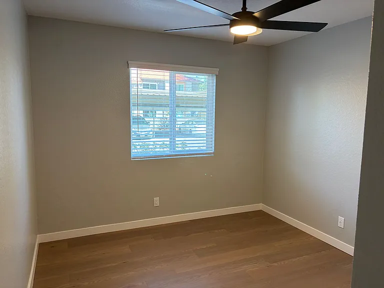 Corona Pointe Resort — Photo 224