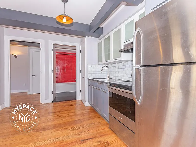 180 Lenox Rd #4D — Photo 5