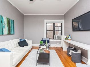 633 W Cornelia Ave #633/1W, Chicago, IL 60657