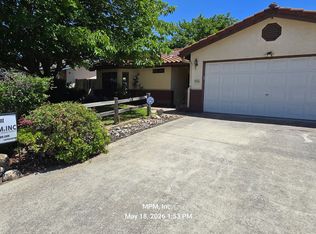 950 Player Ln, Paso Robles, CA 93446