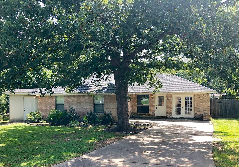 1st image of 245 N Forest Dr