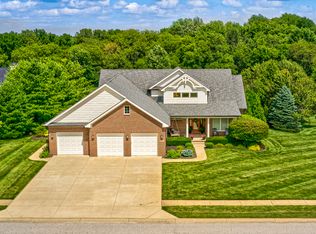 123 Brianne Ln, Danville, IN 46122