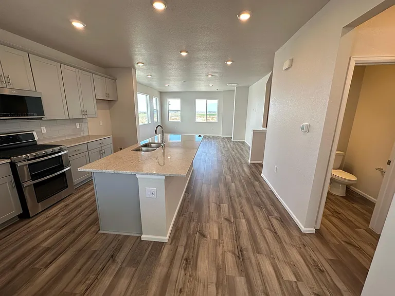 16566 Shoshone Pl — Photo 5