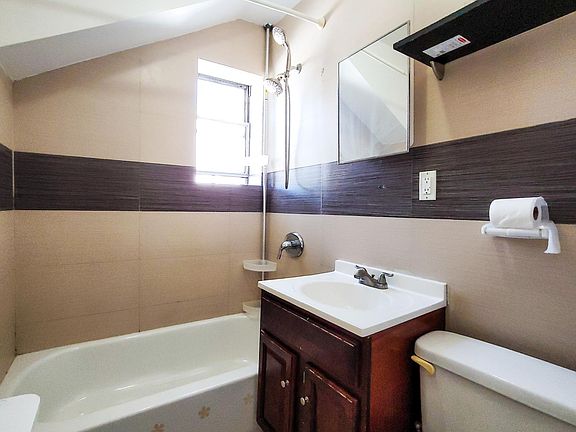 4th image of 182-20 141st Ave #2