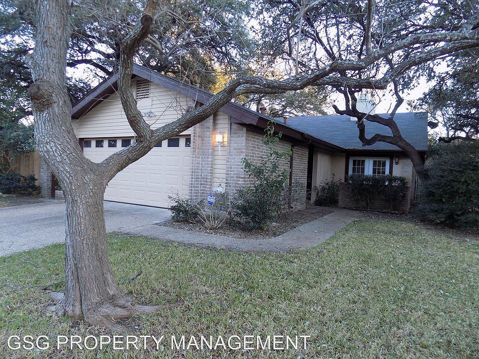 1st image of 4314 Center Oak Woods St