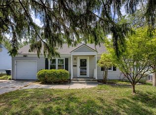 3711 NE 53rd Ter, Kansas City, MO 64119