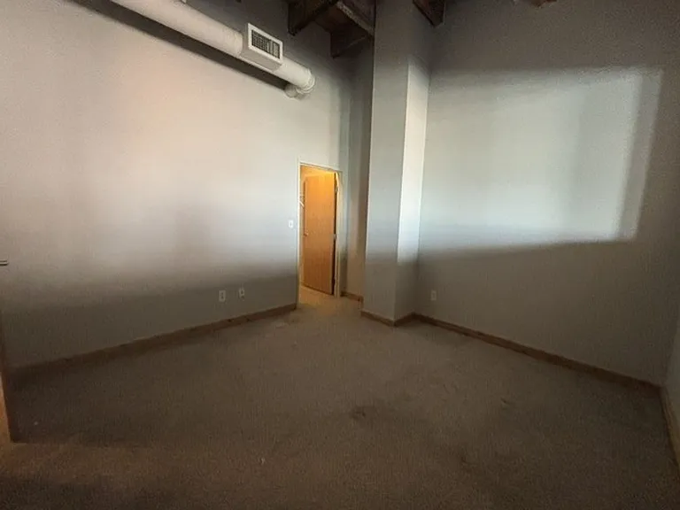 Bridgeview Apartments — Photo 67