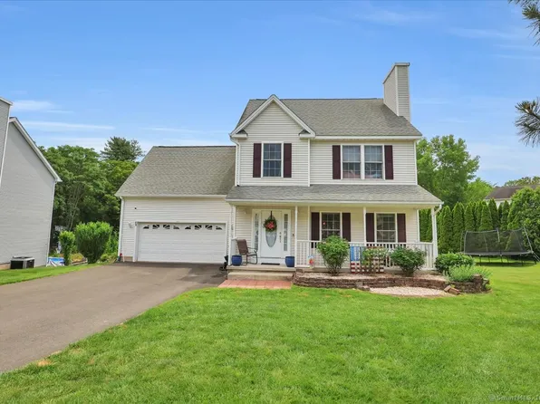 49 Riverside Court, Southington, CT 06489