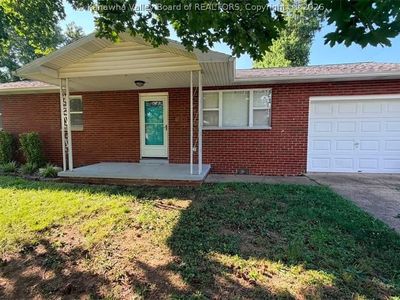 27 Margaret St, Poca, WV, 25159