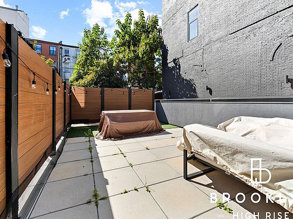 3rd image of 26 Quincy St #1E