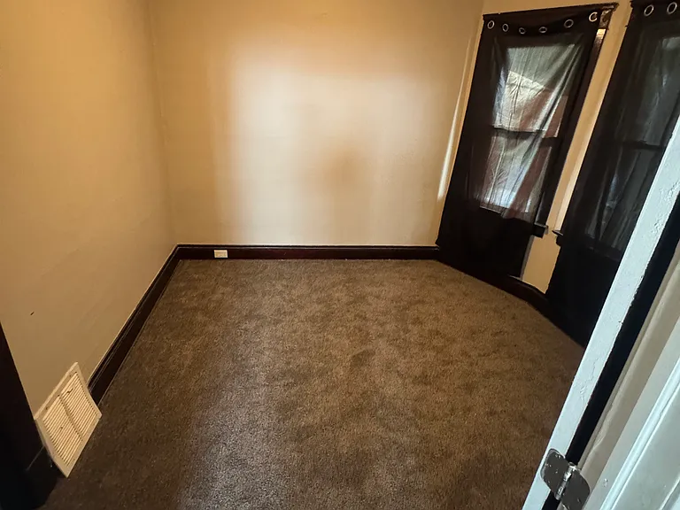 6914 Polonia Ave #1 — Photo 3