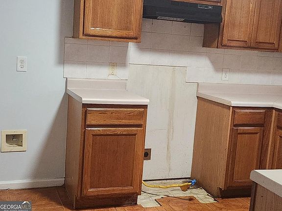 4th image of 10883 Knotty Pine Pl