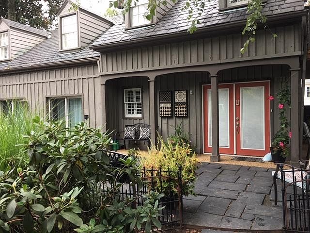 1st image of 1604 Franklin St