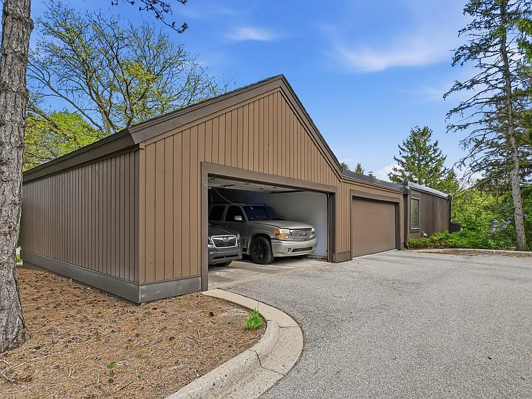 18 Northwick Ct — Photo 31