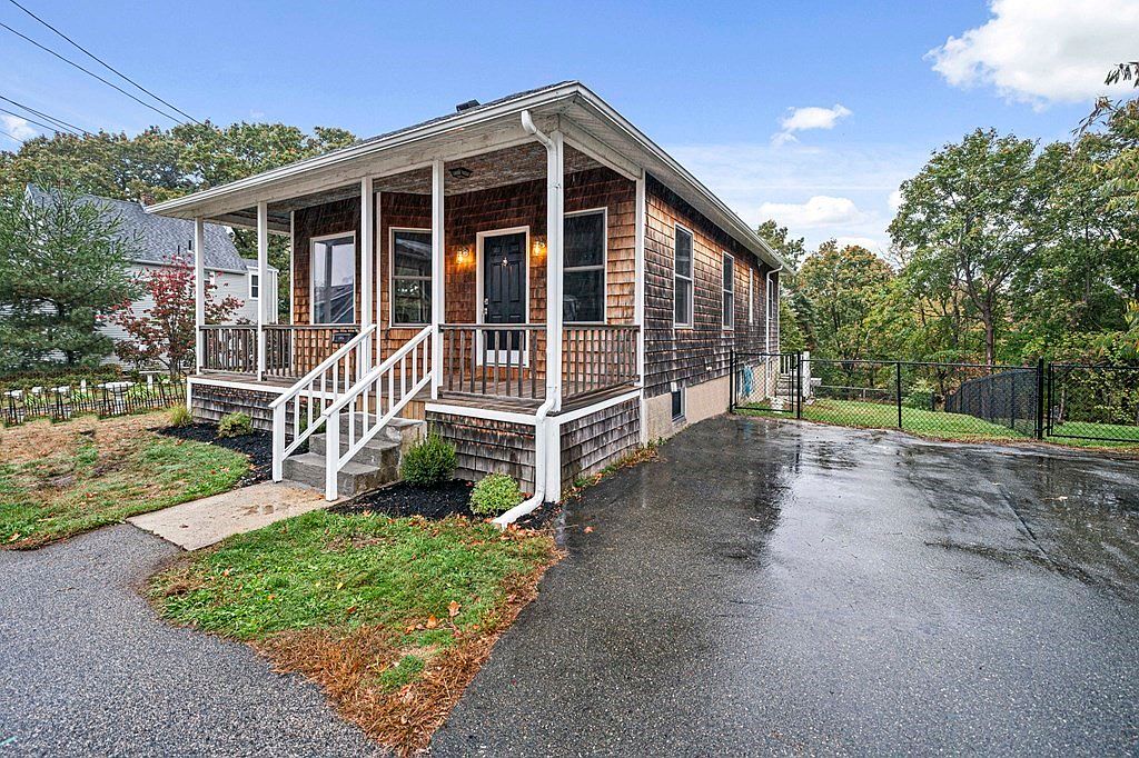 78 Lenox St, Quincy, MA 02169 | Zillow