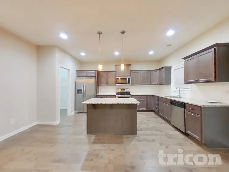 173 Cliffhaven Cir — Photo 6