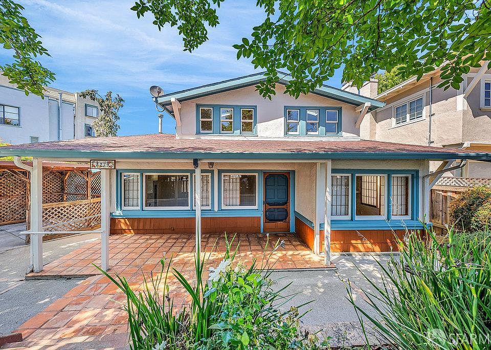 2nd image of 3779 Park Boulevard Way