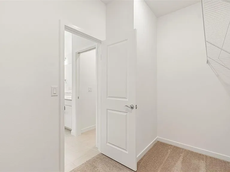 6669 Asbury Barnes Ln — Photo 87