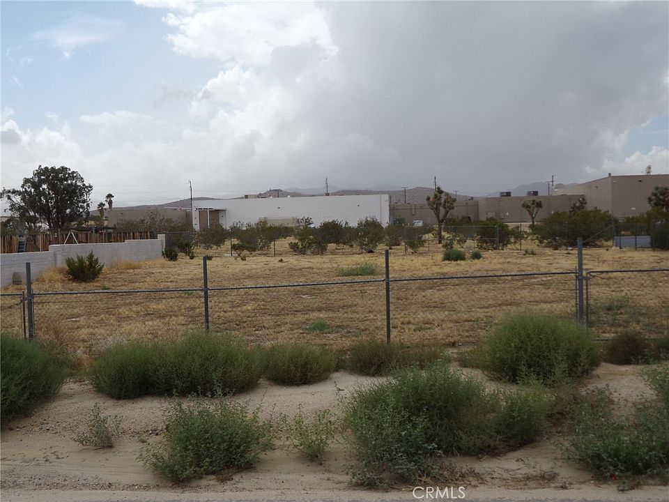 1st image of 0 Sunnyslope Dr #7