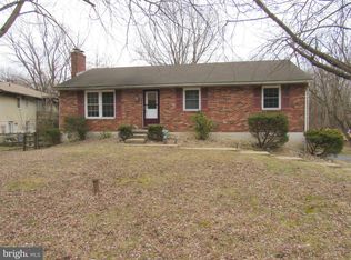 260 9th St, Sellersville, PA 18960