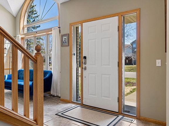 4th image of 10580 Alison Way