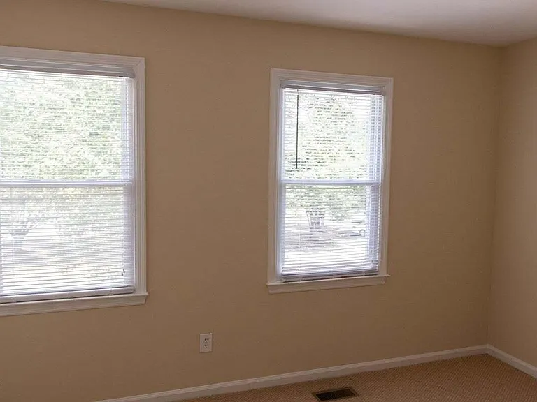 1 Forest Glen Dr #13 — Photo 20