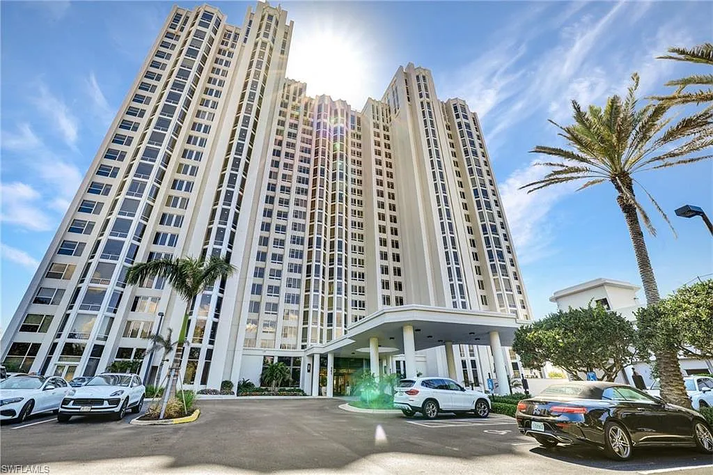 2 bed, 2.0 bath, 1640 sqft, $15,000 — Photo 2
