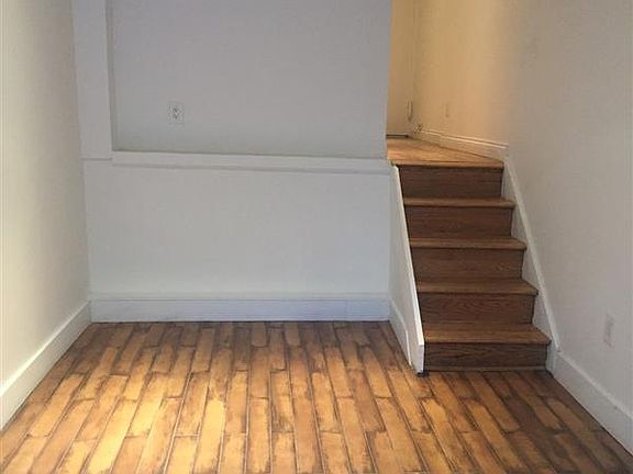 3rd image of 431 E 86th St #Ge