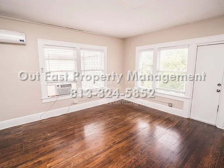 549 2nd St N #3 — Photo 4