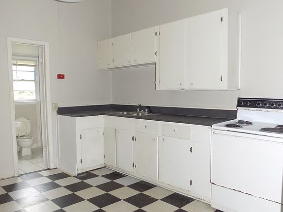5th image of 203 Carolina St #205