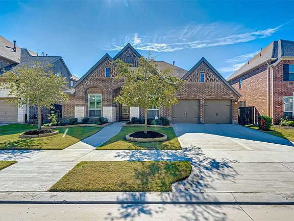 2nd image of 1127 Zoe Springs Way
