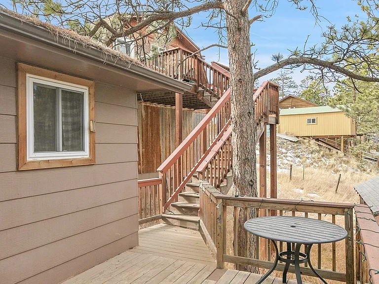 2027 Roland Dr — Photo 31