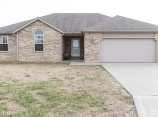 4816 W Shayla Ct, Springfield, MO 65802