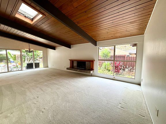 2nd image of 1970 Gardena Pl