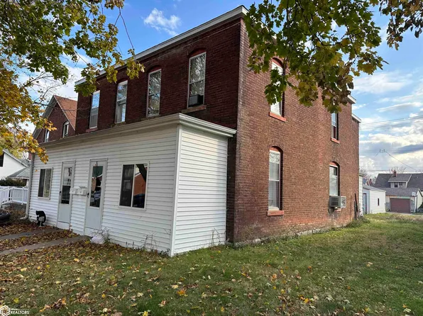 1432 Avenue D, Fort Madison, IA 52627