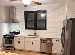 943 Beloit Ave #1, Forest Park, IL 60130