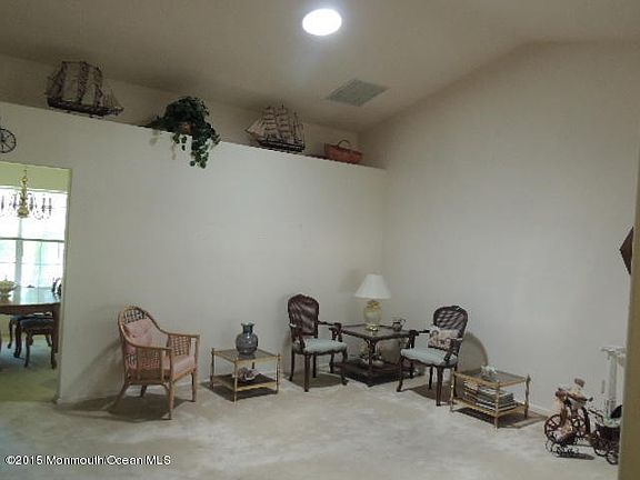3rd image of 1197B Thornbury Ln