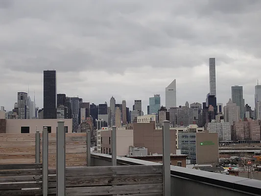 Rented by ER (DO NOT USE) | media 28