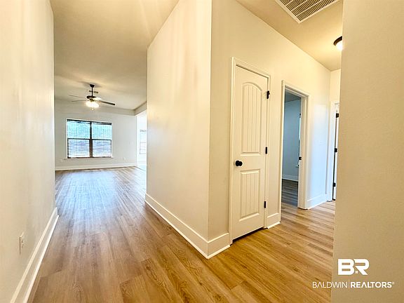 4th image of 14775 Sonoma Blvd