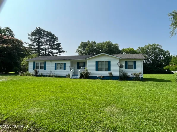 421 Ashe Street, Woodland, NC 27897